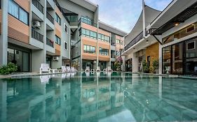 Phuket Airport Place